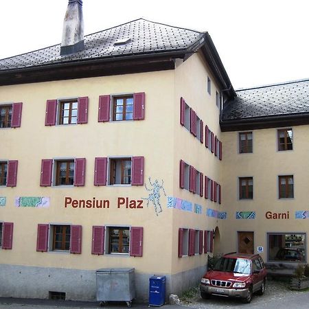 Hotel Pensiun Garni Plaz Scuol Esterno foto